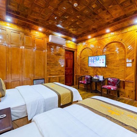 Theking Hotel Huong Gia Exterior foto