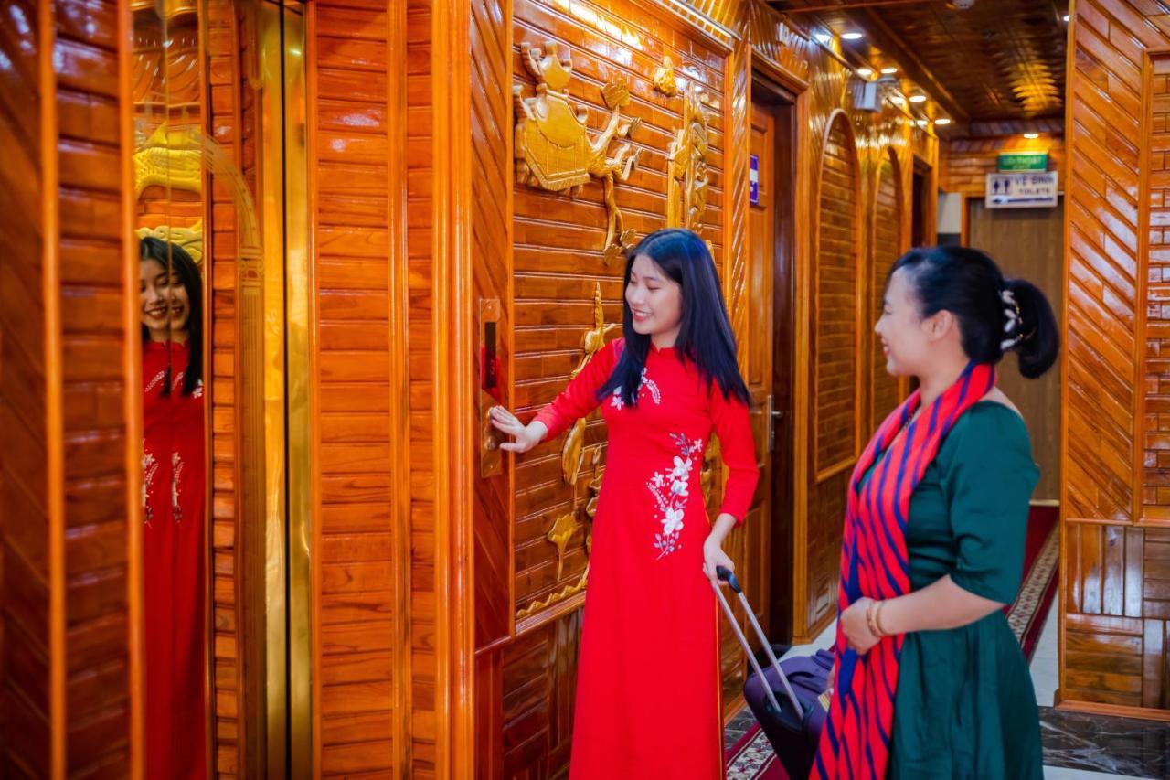 Theking Hotel Huong Gia Exterior foto