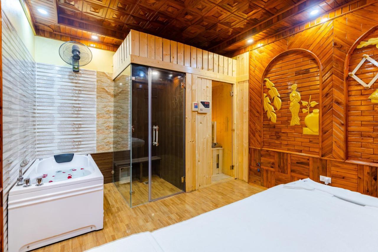 Theking Hotel Huong Gia Exterior foto