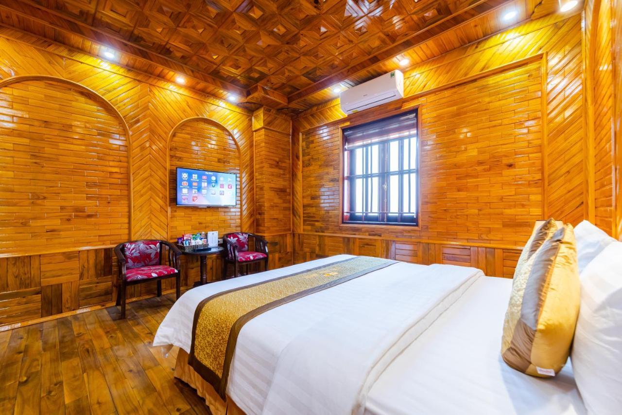 Theking Hotel Huong Gia Exterior foto